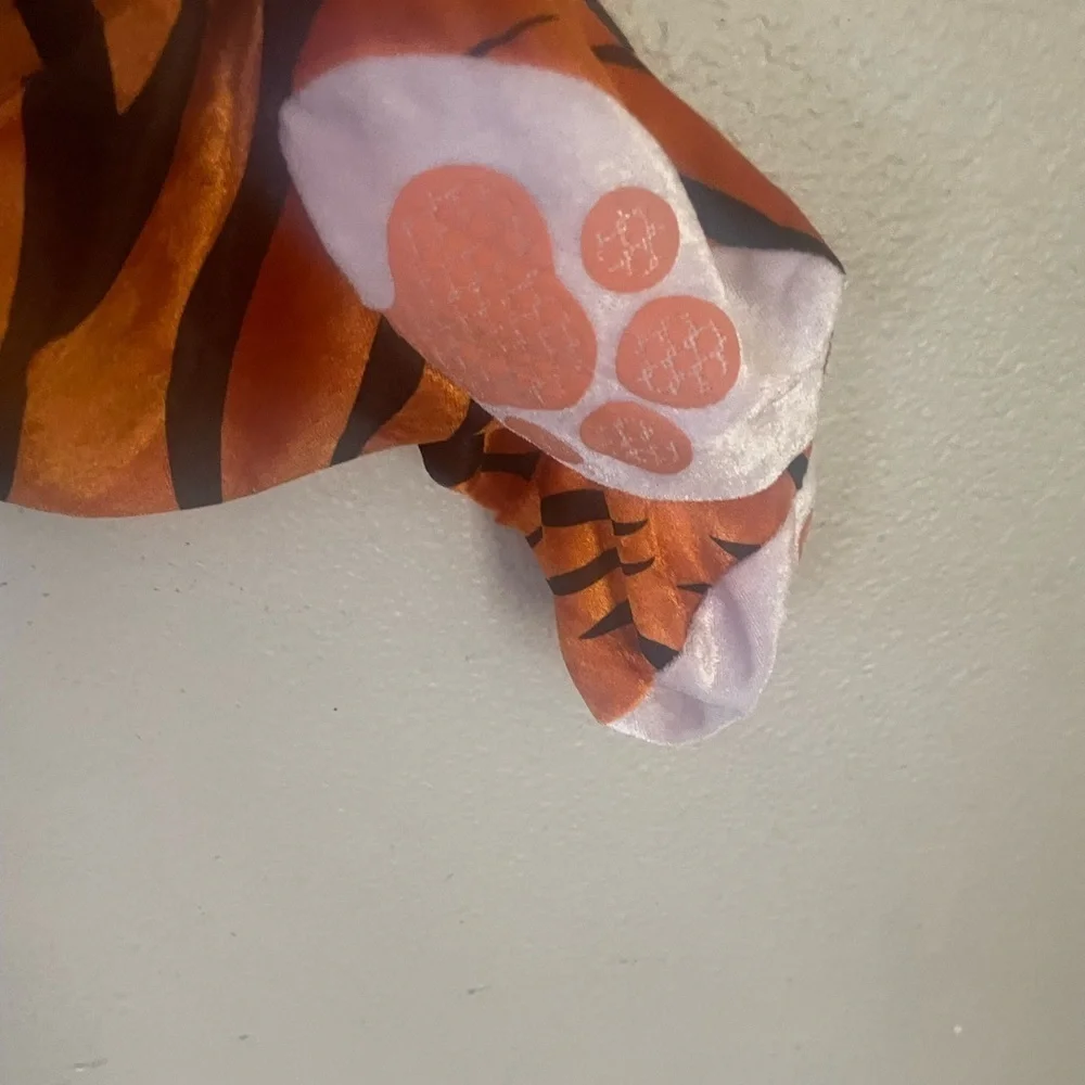 IN CHARACTER Teeny “TIGER” Halloween jumpsuit costume size infant medium